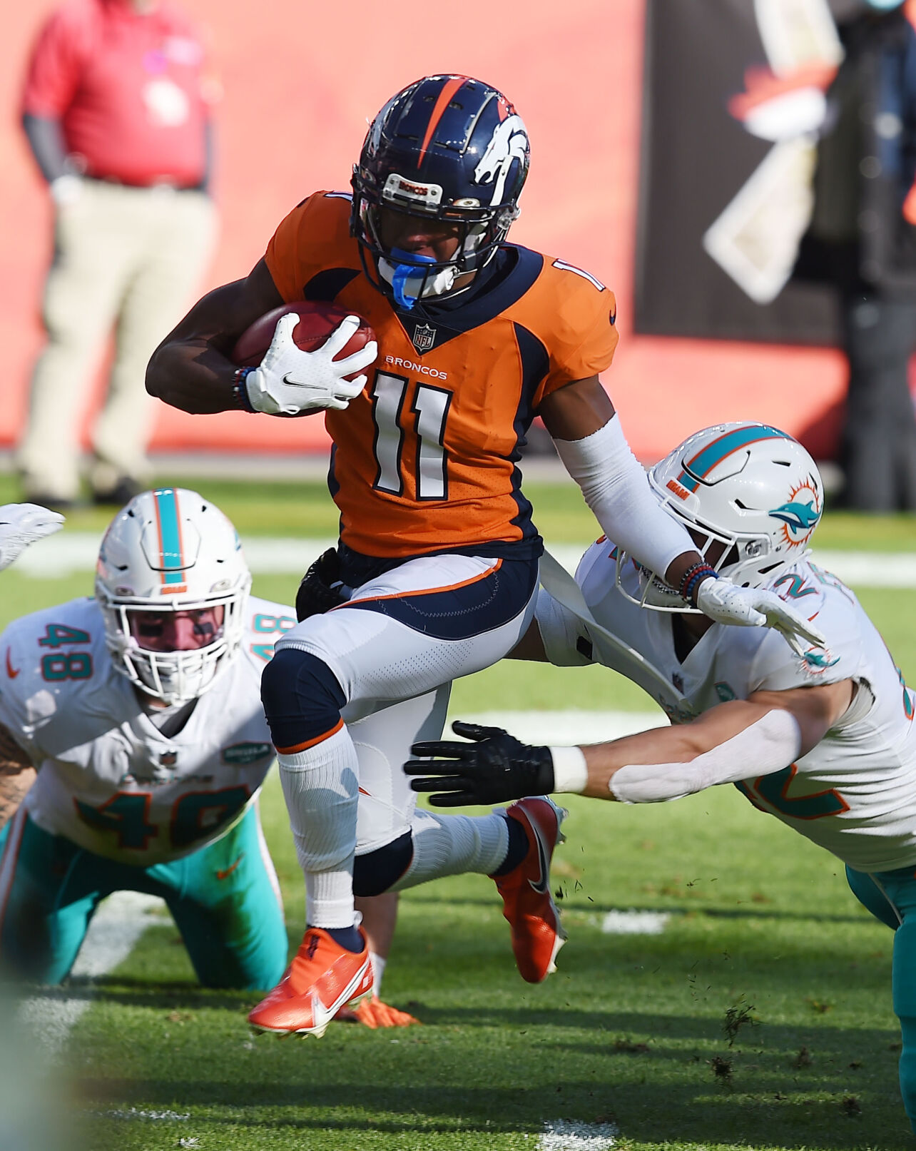 112320-s-broncos 462.jpg